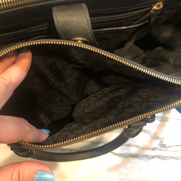 Michael Kors black bag - Picture 5 of 8